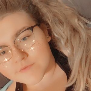 Meet your Posher, Coraleigh